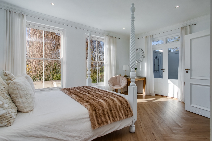 4 Bedroom Property for Sale in Franschhoek Western Cape